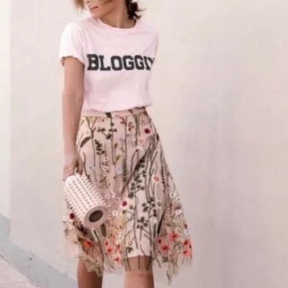 Anthropologie x Eva Franco Waverly Garden Embroidered Skirt - Picture 2 of 11